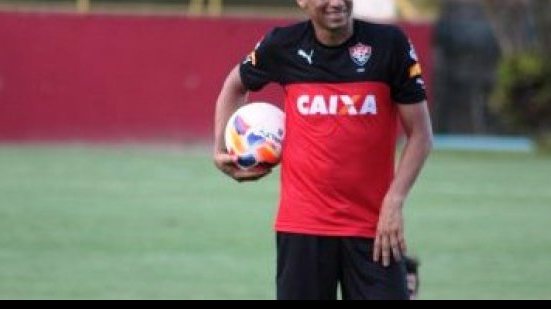 Imagem Vitória recebe Bahia de Feira tentando estrear com o pé direito no estadual