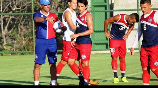 Imagem Treinador do Bahia sinaliza mudanças na equipe para estreia no Nordestão