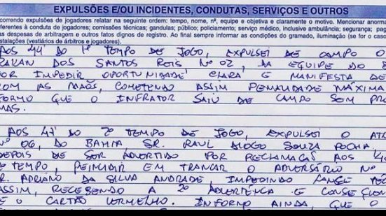 Imagem Árbitro relata reclamação de Raul: “Você é um palhaço”