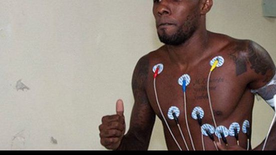 Imagem    Rhayner já faz exames e aguarda resultado para assinar com o Vitória