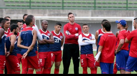 Imagem Léo Gamalho é a novidade entre os concentrados do Bahia