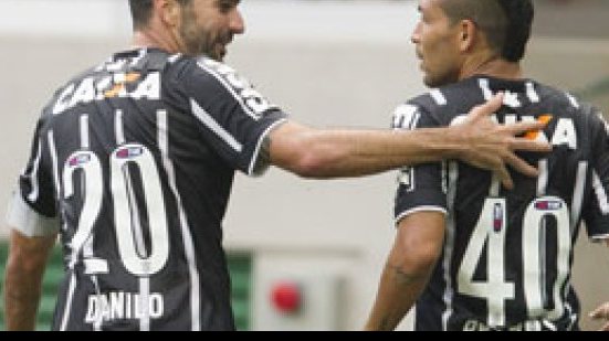 Imagem No primeiro clássico da Arena, Palmeiras perde para o Corinthians