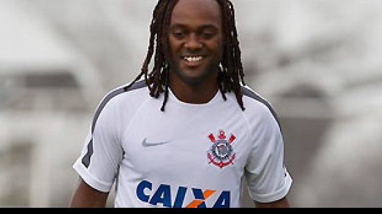 Imagem Vagner Love pode estrear sábado pelo Corinthians