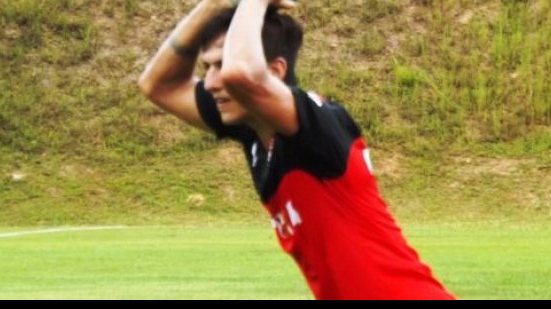 Imagem Elton e Rhayner participam de jogo treino na Toca do Leão