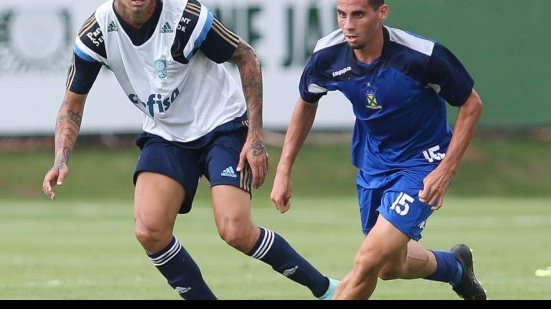 Imagem Reserva no Palmeiras, Victor Ramos pede sequência de jogos para brigar por vaga 