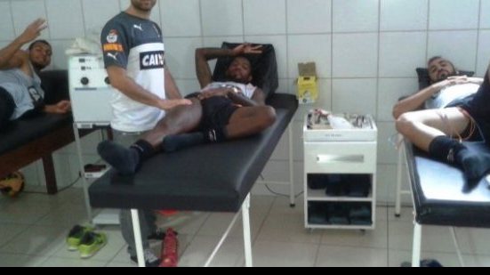 Imagem Três atletas fazem tratamento em dia de folga na Toca do Leão