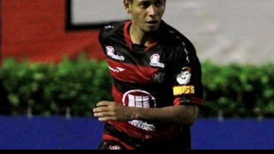 Imagem Mansur não se recupera e está fora do jogo do Vitória contra o América-RN