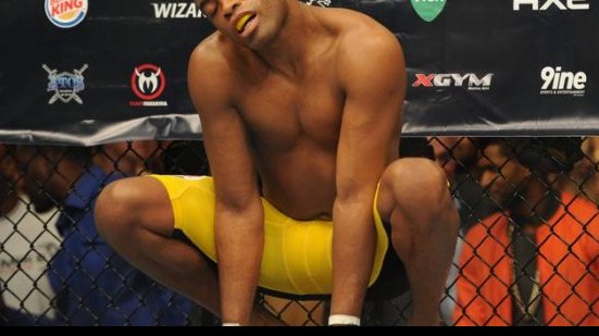 Imagem Doping no dia da luta é confirmado e Anderson Silva é suspenso