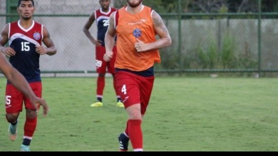 Imagem Souza é regularizado e vira opção no Bahia para duelo com a Catuense