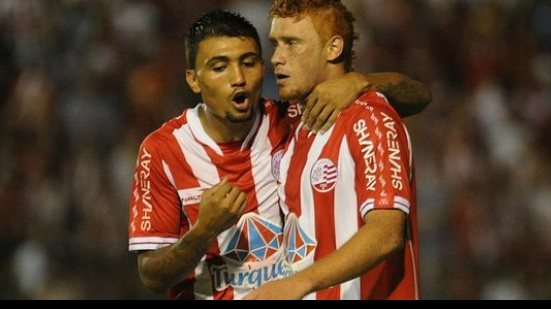 Imagem Souza comemora reedição de dupla com Kieza: &quot;espero que dê certo&quot; 