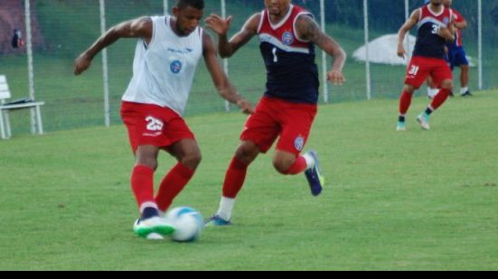 Imagem Soares comanda treino tático e faz apenas uma mudança no time que iniciou o BAVI
