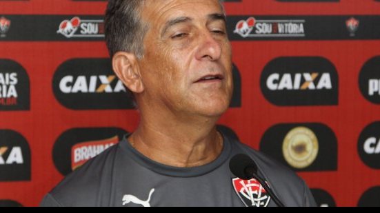 Imagem Vitória tenta avançar no Nordestão em jogo que pode ser o último de Drubscky