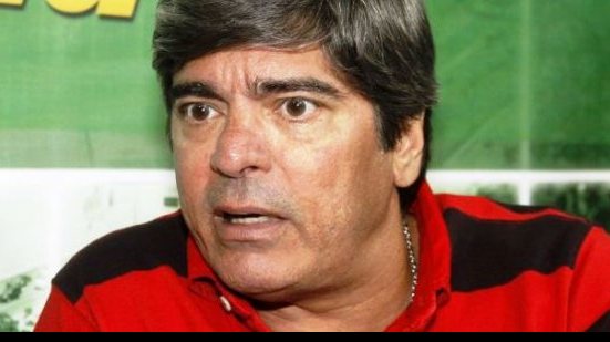 Imagem Treinador na corda bamba: Falcão admite insatisfação com desempenho do Vitória