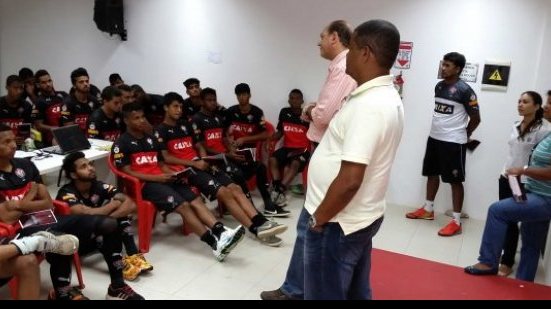 Imagem Diretor promove reunião com sub-20 do Vitória: &quot;queremos ganhar tudo&quot;