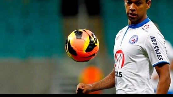Imagem Ex-atacante do Bahia está próximo de fechar com o Coritiba