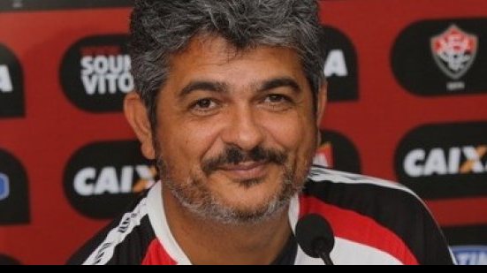 Imagem Após rebaixar o Vitória, Ney Franco pode assumir o comando do Santos