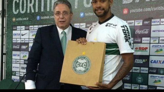 Imagem Coritiba anuncia contratação de atacante que passou pelo Bahia