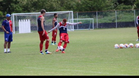 Imagem Com treino tático, Bahia encerra preparação para duelo com o Feirense