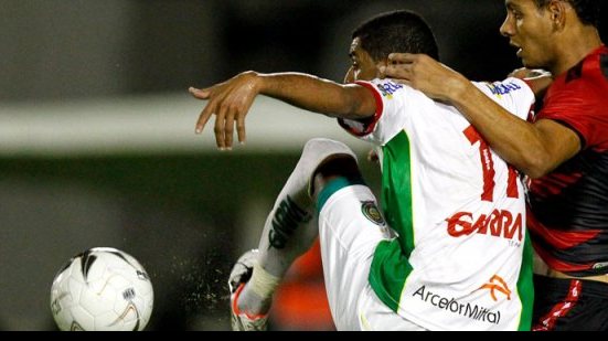 Imagem De olho na liderança geral do Baianão, Vitória enfrenta a Juazeirense