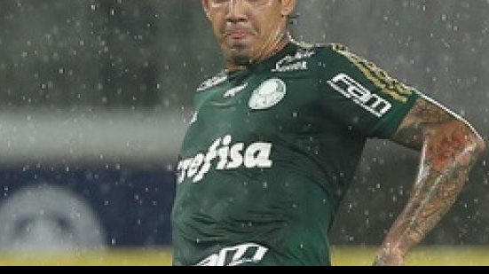 Imagem Victor Ramos comemora primeiro jogo como titular do Palmeiras