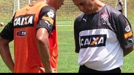 Imagem Jorge Wagner sai em defesa de Drubscky: “estava disposto a vencer”
