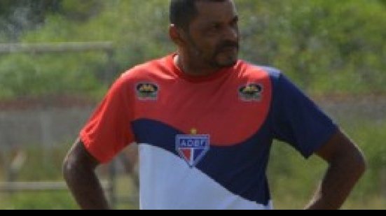 Imagem Técnico do Bahia de Feira quer triunfo para reverter vantagem do Conquista