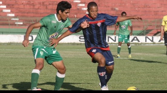 Imagem Vitória da Conquista empata com o Bahia de Feira e mantém vantagem no Baianão