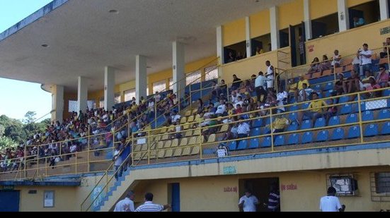 Imagem Colo Colo aumenta o valor do ingresso para jogo contra o Vitória