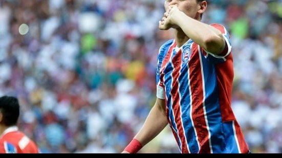 Imagem Irmão de Maxi, Emanuel Biancucchi assina com grande clube carioca