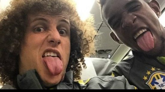Imagem David Luiz aponta que desgaste é o motivo da queda de rendimento de Talisca