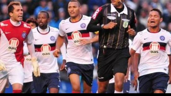 Imagem Árbitro sergipano conhecido do futebol baiano apita Campinense x Bahia