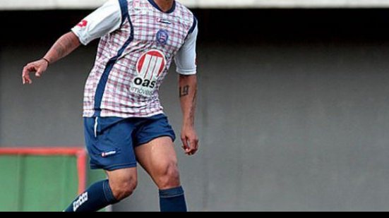 Imagem Acusado de agredir esposa, ex-jogador do Bahia terá de sair de residência
