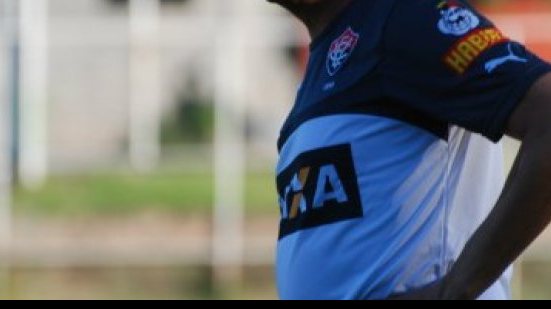 Imagem Claudinei Oliveira comanda primeiro treino no Vitória