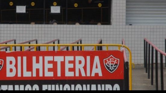 Imagem Artigo: intermináveis decepções estão afastando torcedores do Barradão, de novo