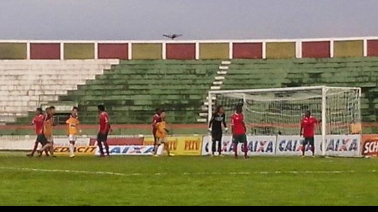Imagem Feirense vence e Catuense é rebaixada para 2ª divisão do baiano