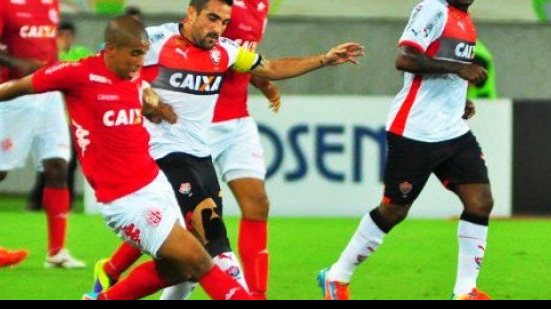 Imagem Vitória tenta esquecer vexame e volta a campo para pegar América-RN no Nordestão