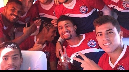 Imagem Relacionado pela primeira vez no Bahia, garoto da base cai em trote