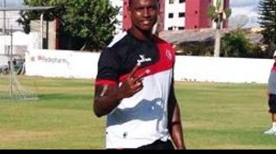 Imagem Zagueiro do Campinense é vetado para duelo com o Bahia