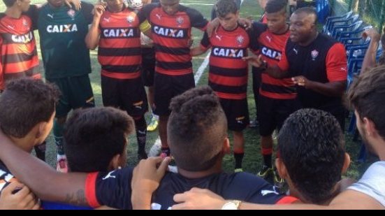 Imagem Vitória goleia o Palmeiras e abre boa vantagem na Copa do Brasil Sub-17