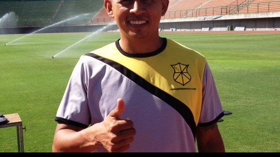 Imagem Ídolo do Vitória acerta com Ypiranga para jogar segundona do Baianão