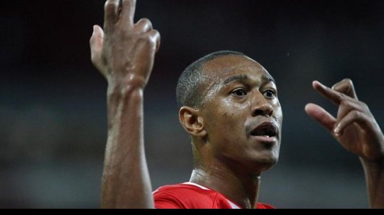 Imagem Após revolta, lateral deve ser negociado pelo Internacional