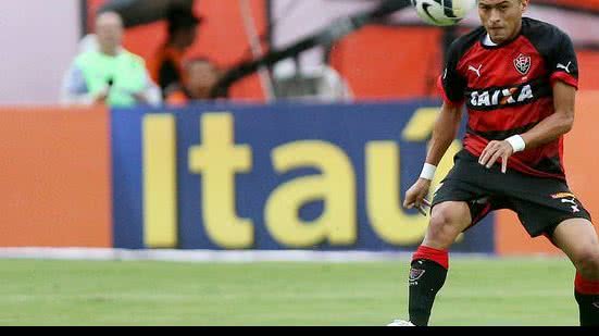 Imagem Nino Paraíba está praticamente fora de decisão contra o Ceará