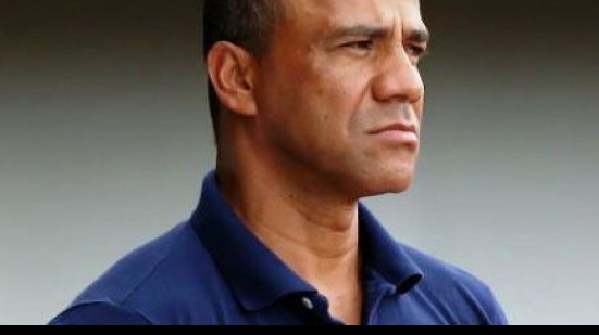 Imagem Sérgio Soares elogia dedicação do Bahia e pede mesma pegada contra o Sport