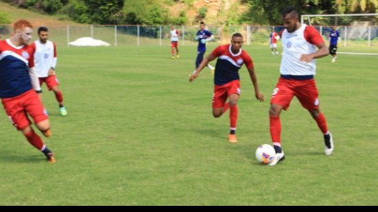Imagem Após triunfo contra a Juazeirense, Bahia começa semana de duelos contra o Sport
