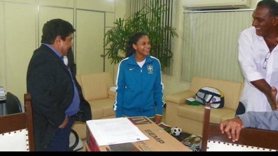 Imagem Promessa do futebol feminino da Bahia viaja para se apresentar à Seleção Sub-20 