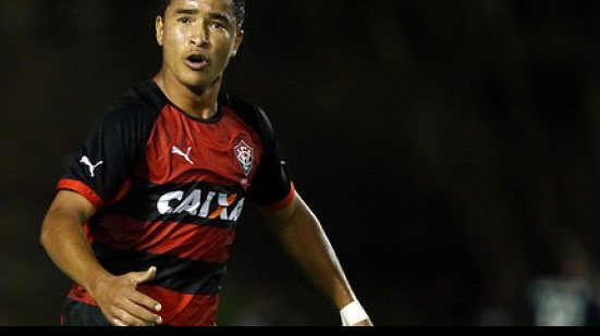 Imagem Wellington e Guilherme substituem Nino e Willie entre os relacionados do Vitória
