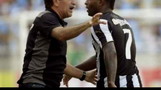 Imagem Jóbson se irrita com substituição e pode perder titularidade no Botafogo