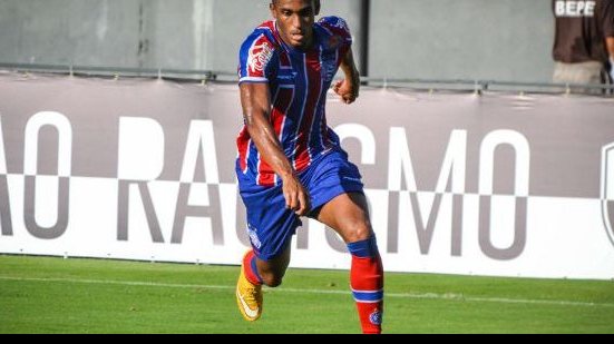 Imagem Com tornozelo inchado, Patric está praticamente vetado de duelo com Nacional-AM