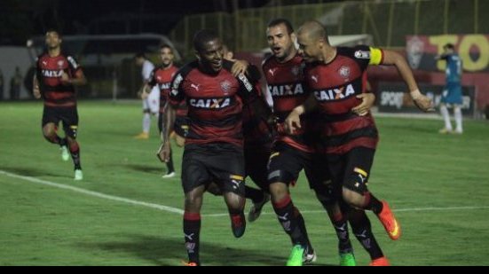 Imagem Vitória empata com o Anapolina, se classifica, mas não evita vaias da torcida
