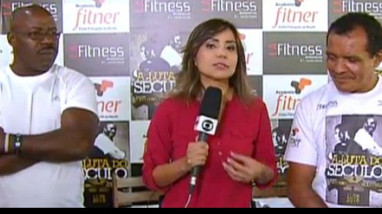 Imagem Holyfield e Todo Duro trocam socos durante coletiva em Recife; veja imagens